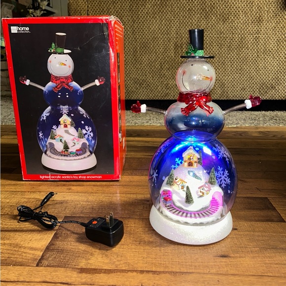 JCPenney • Lighted/Animated Train/ 8 Songs • Santa’s Toy Shop Snowman •Box/Video - Picture 2 of 16